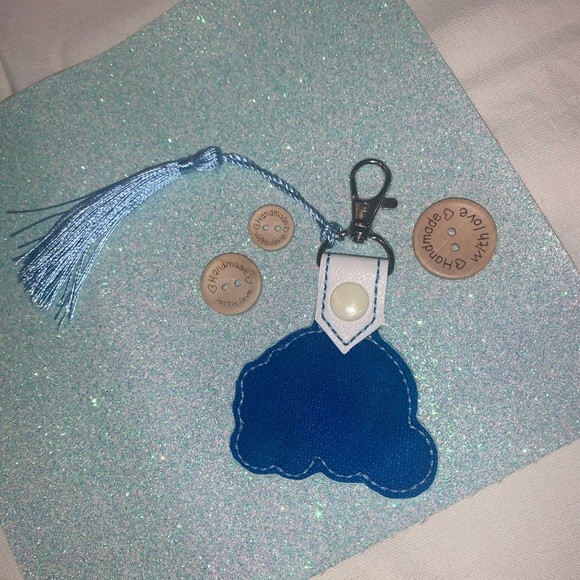 🌻Pastel Rainbow snap tab key fobs . Lobster clasp Tassels. Handcrafted unicorn - Picture 5 of 5